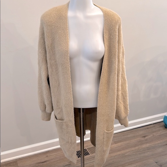 Sioni Medium Fuzzy Long Cozy Cream Sweater Thick Open Front - Picture 1 of 10